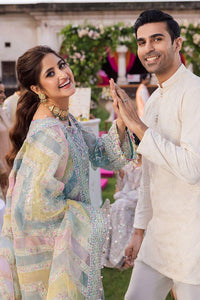 Kanwal Malik Unstich Replica